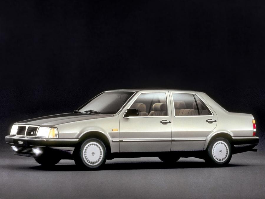  Lancia Thema 6V 1984 года  (фото 2 из 5)